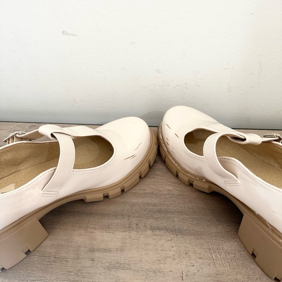 Soda Mary Jane chunky platform heel size 8-8.5 preppy academia schoolgirl - Picture 5 of 7